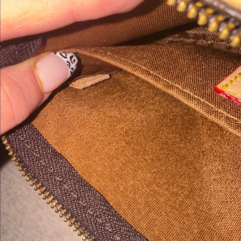 Louis Vuitton Monogram Multi Pochette with Pink Strap-READ THE ENTIRE LISTING - Picture 3 of 13